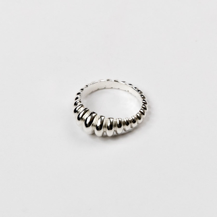 Tapered Radiance Ring - Silver